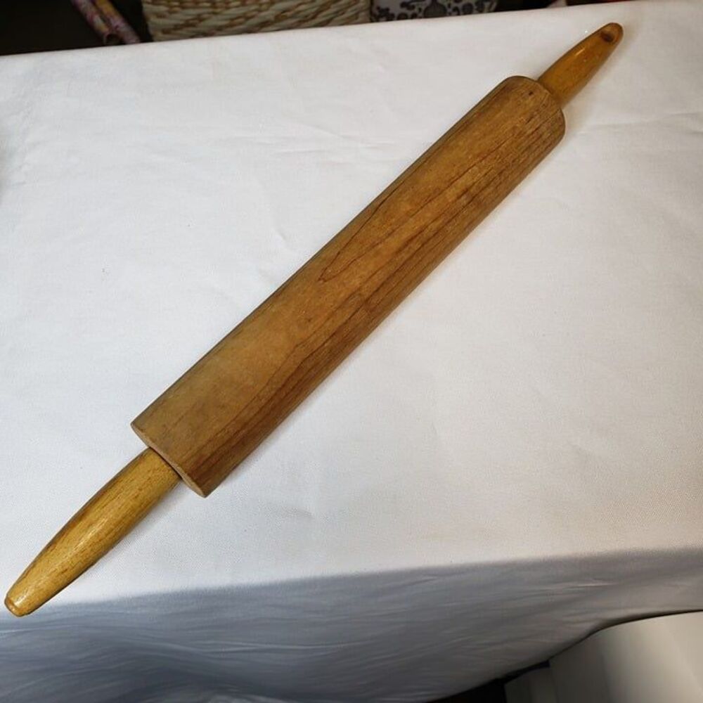 Vintage Wooden Rolling Pin 17" Primitive Farmhouse Decor Kitchen Hanging